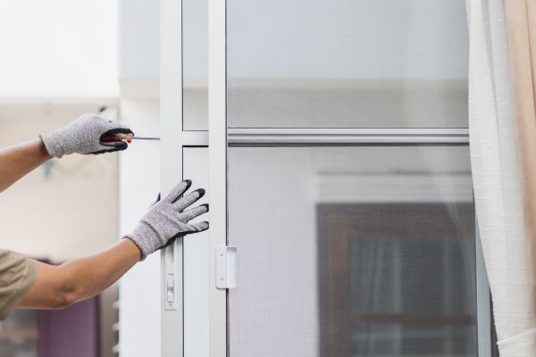 Cost of Window Roller Repair in Longview
