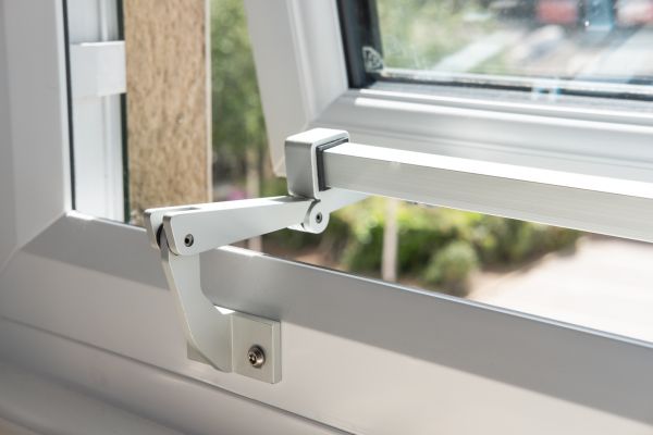 Cost of Hinged Window Repair in Longview